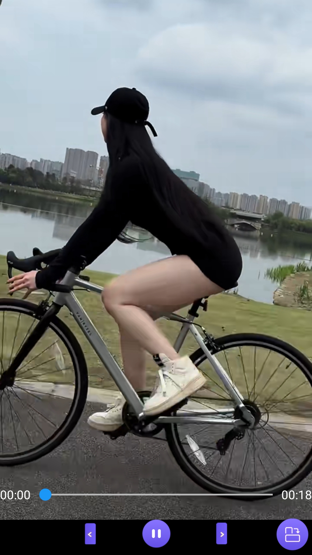 女s羞辱调教女m截图